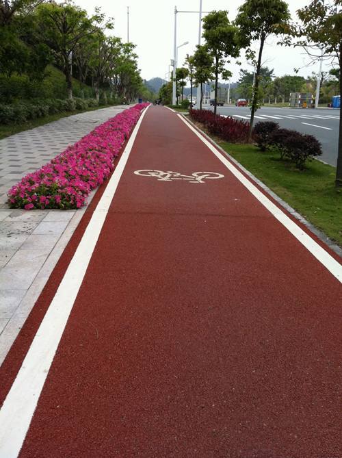 长寿核心承接彩色路面、水洗石、树脂胶粘石施工及庭院景观